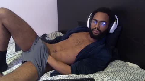 kevi4 online show from February 2025 09:04:02 PM