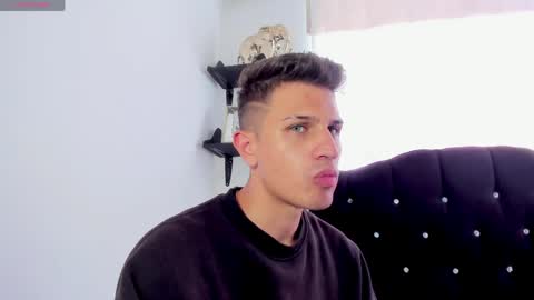 Kevin Ahs online show from April 2026 08:10:02 PM