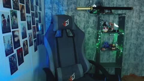 Kevin online show from April 2026 05:04:02 AM