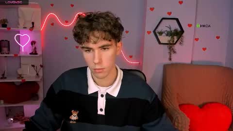 kevin_nix_ online show from February 2026 06:39:02 AM