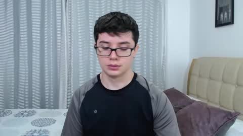 Kevin online show from October 2025 09:37:02 PM