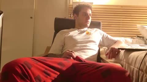 Kevin online show from December 2025 02:08:02 AM