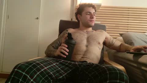 Snapshot of kevinwolf777 chatting on April 2026 10:23:02 PM Kevin online show from April 2026 10:23:02 PM