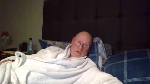 kevlooking4sez online show from April 2026 11:13:01 PM