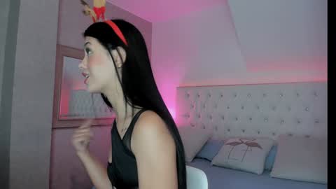 keyla  ross online show from December 2024 07:54:02 PM