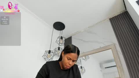 Snapshot of keyla_mejia chatting on June 2026 11:58:01 AM Keyla online show from June 2026 11:58:01 AM