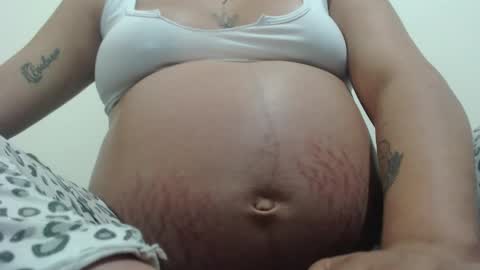 Snapshot of keyle_lewis chatting on January 2025 04:03:01 AM Keyle Lewis online show from January 2025 04:03:01 AM