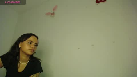 Keyla online show from October 2025 07:34:01 PM