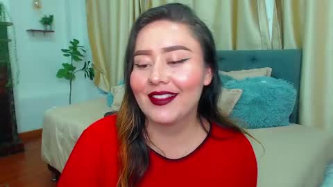 Snapshot of khalia_ chatting on June 2026 07:03:02 PM K H A I L A online show from June 2026 07:03:02 PM