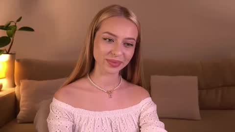 khalishy online show from April 2026 07:05:02 PM