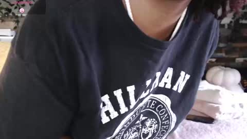 Snapshot of khayaparker chatting on December 2024 02:25:02 PM Khaya online show from December 2024 02:25:02 PM