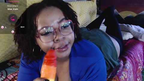 Snapshot of khayaparker chatting on January 2025 09:47:01 PM Khaya online show from January 2025 09:47:01 PM