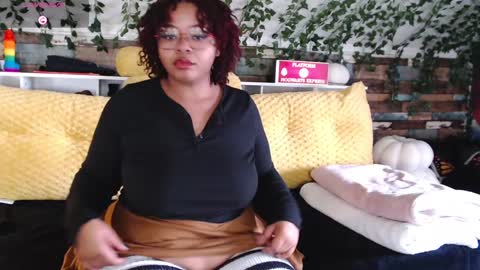 Snapshot of khayaparker chatting on January 2025 04:27:01 PM Khaya online show from January 2025 04:27:01 PM