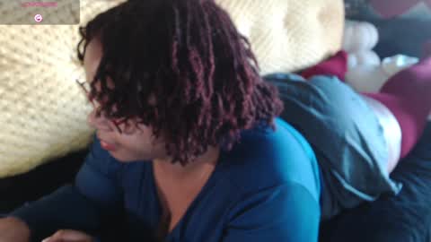 Snapshot of khayaparker chatting on January 2025 09:14:02 PM Khaya online show from January 2025 09:14:02 PM