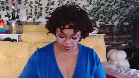 Snapshot of khayaparker chatting on January 2025 04:14:02 PM Khaya online show from January 2025 04:14:02 PM