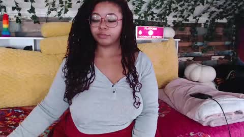 Snapshot of khayaparker chatting on February 2025 02:05:02 PM Khaya online show from February 2025 02:05:02 PM