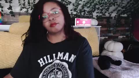 Snapshot of khayaparker chatting on February 2025 07:16:01 PM Khaya online show from February 2025 07:16:01 PM