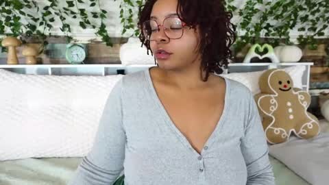 Snapshot of khayaparker chatting on March 2025 10:43:02 AM Khaya online show from March 2025 10:43:02 AM