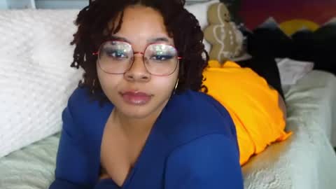 Snapshot of khayaparker chatting on March 2025 10:30:02 PM Khaya online show from March 2025 10:30:02 PM