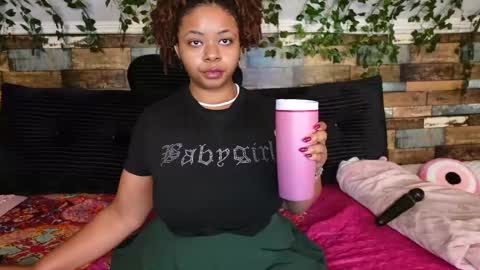 Snapshot of khayaparker chatting on October 2025 11:53:02 AM Khaya online show from October 2025 11:53:02 AM