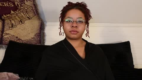 Snapshot of khayaparker chatting on April 2026 07:02:02 AM Khaya online show from April 2026 07:02:02 AM