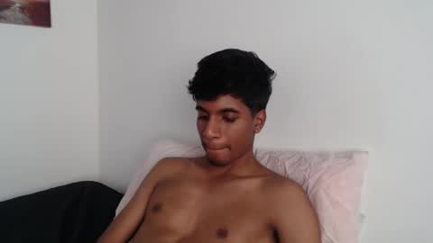 Snapshot of khevinlopezonig chatting on January 2025 08:46:01 PM khevinlopezonig online show from January 2025 08:46:01 PM