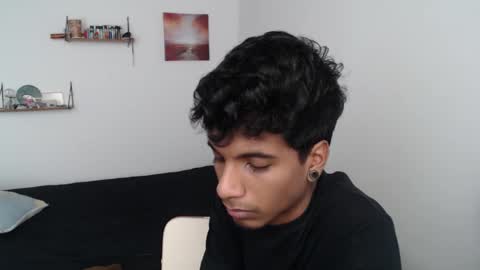 Snapshot of khevinlopezonig chatting on February 2025 06:15:02 PM khevinlopezonig online show from February 2025 06:15:02 PM