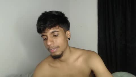 Snapshot of khevinlopezonig chatting on September 2025 12:12:02 AM khevinlopezonig online show from September 2025 12:12:02 AM