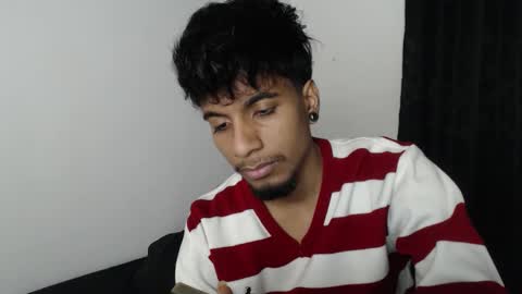 Snapshot of khevinlopezonig chatting on September 2025 09:35:02 AM khevinlopezonig online show from September 2025 09:35:02 AM