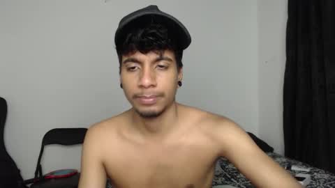 Snapshot of khevinlopezonig chatting on October 2025 03:53:02 AM khevinlopezonig online show from October 2025 03:53:02 AM