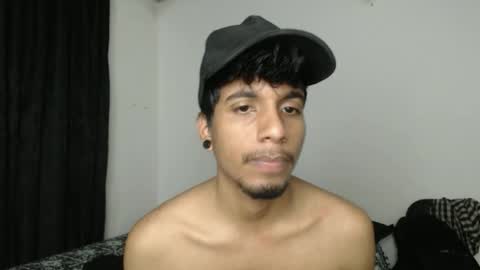 Snapshot of khevinlopezonig chatting on November 2025 07:29:02 AM khevinlopezonig online show from November 2025 07:29:02 AM