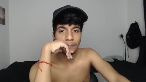 Snapshot of khevinlopezonig chatting on November 2025 12:58:01 AM khevinlopezonig online show from November 2025 12:58:01 AM