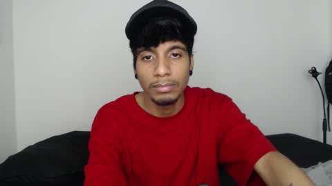 Snapshot of khevinlopezonig chatting on December 2025 02:32:02 AM khevinlopezonig online show from December 2025 02:32:02 AM