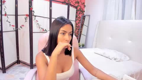 Khloe online show from March 2025 04:22:02 PM