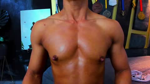    online show from December 2024 12:04:01 AM