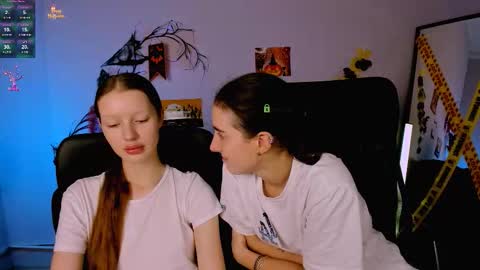 khloebeauty online show from November 2025 08:20:02 PM