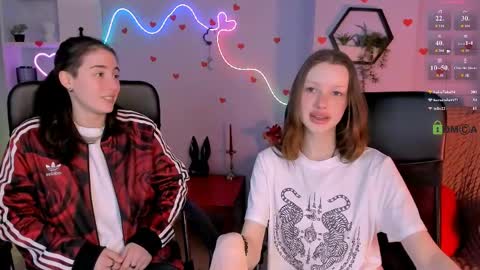 khloebeauty online show from April 2026 07:18:02 PM