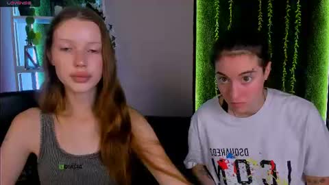Snapshot of khloebeauty chatting on July 2026 05:45:02 AM khloebeauty online show from July 2026 05:45:02 AM