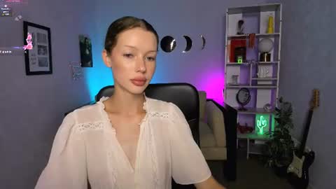 Snapshot of khloebeauty chatting on July 2026 05:43:02 AM khloebeauty online show from July 2026 05:43:02 AM