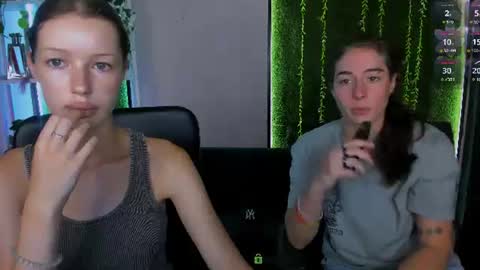 Snapshot of khloebeauty chatting on July 2026 06:44:01 AM khloebeauty online show from July 2026 06:44:01 AM
