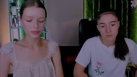 Snapshot of khloebeauty chatting on July 2026 12:26:02 PM khloebeauty online show from July 2026 12:26:02 PM
