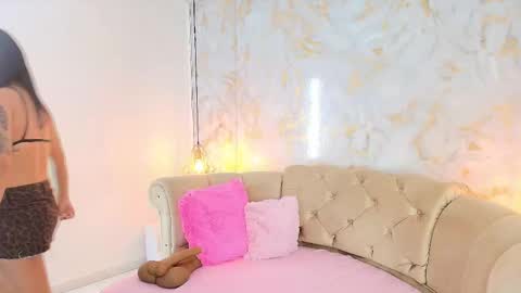 Khloe online show from March 2026 05:24:01 AM