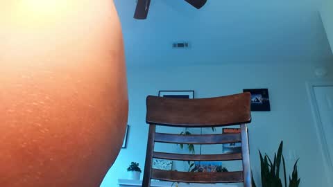 Khloe online show from January 2026 07:16:02 PM