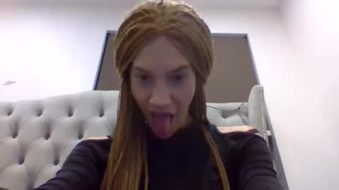 khloestahr101 online show from March 2026 12:31:01 PM