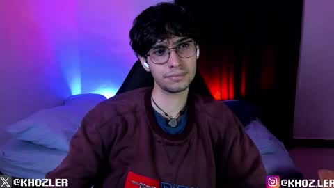 khozler_ online show from December 2025 03:37:02 AM