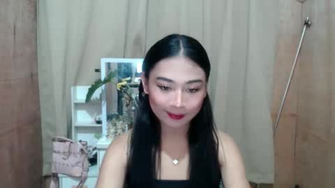 Kiana online show from October 2025 08:23:02 AM