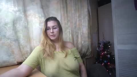 Snapshot of kianna_dior_ chatting on December 2024 10:14:02 AM kianna_dior_ online show from December 2024 10:14:02 AM