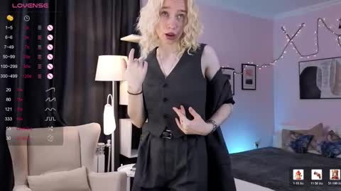 Sofia online show from February 2026 06:24:01 AM