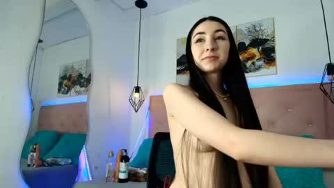 Snapshot of kiara__white chatting on July 2026 06:51:01 AM Kiara online show from July 2026 06:51:01 AM
