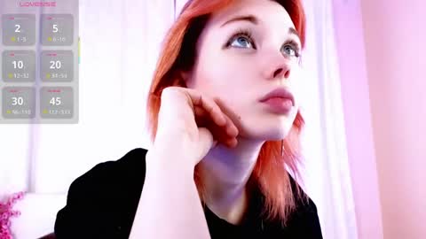 Kira online show from April 2026 10:22:01 PM